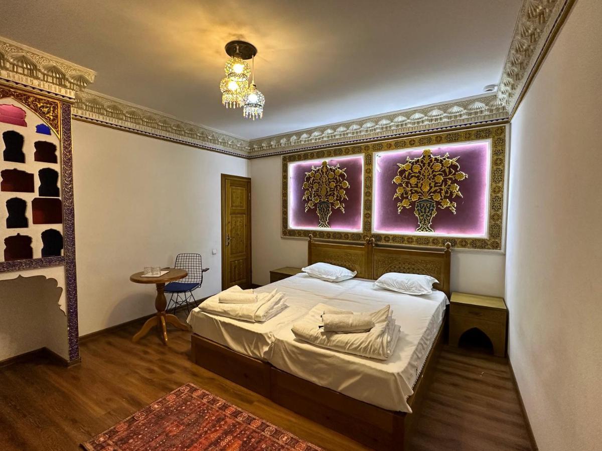 Tasvir Hotel Bukhara Eksteriør billede